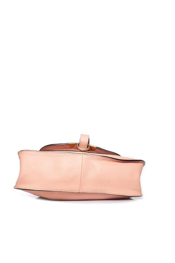 Image 1 of Chloe, piccola borsa Marcie in pelle color rosa Fallow