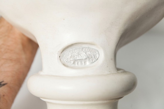 Image 1 of Busto de mármol de una mujer, 43 cm, Museo del Louvre, 1445