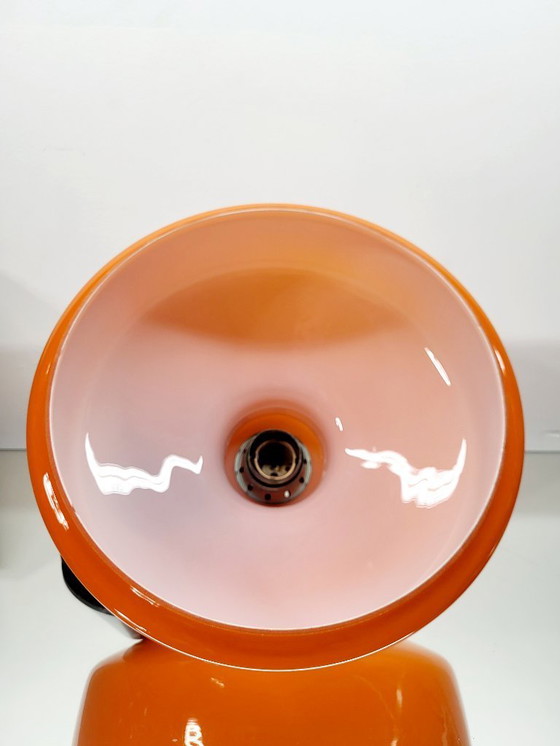 Image 1 of Lampada a sospensione vintage in vetro opalino arancione con finitura cromata, anni '60
