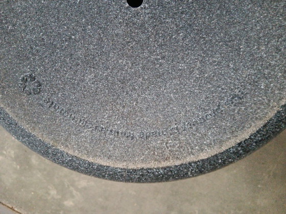 Image 1 of Taburete Wybelt - Material reciclado