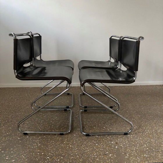 Image 1 of Ensemble de 4 chaises de salle à manger « Biscia », dessinées par Pascal Mourgue pour Steiner, France, années 1960