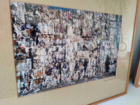 Image 1 of Kees Zwart (La Haya, 1929) — Fardos de papel usado, 1987
