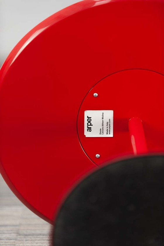 Image 1 of Tavolino Arper Dizzie