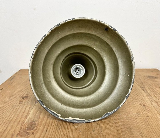 Image 1 of Groene industriële aluminium hanglamp, jaren 70