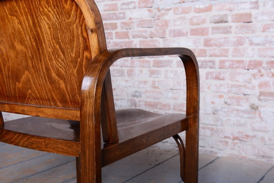 Restored Art Deco Armchair, by Tatra, Pravenec, Beech, Polished, Czech, 1930s – Wood (photo 6 of 13)