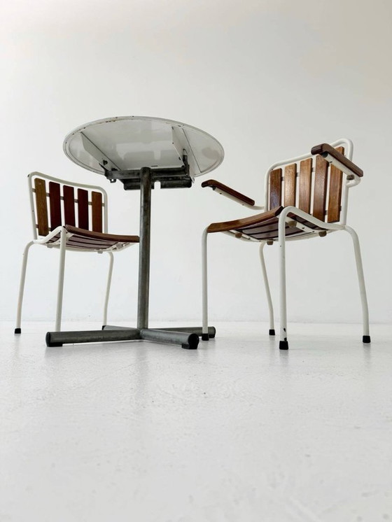 Image 1 of Set bestehend aus 2 Stühlen und einem Klapptisch von BIGLA, 1940er Jahren 