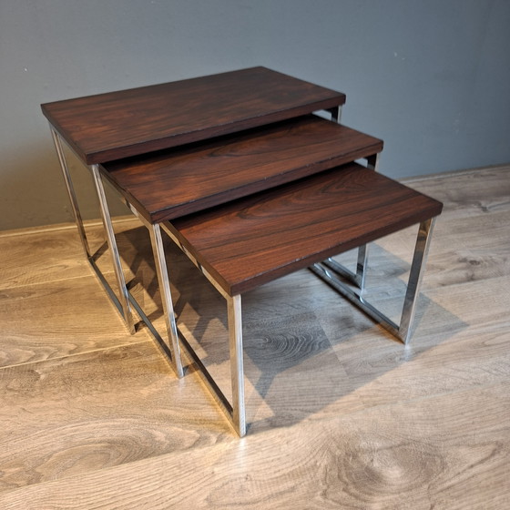 Image 1 of Tables gigognes style Mid-Century Chrome et Palissandre. Ensemble de 3.