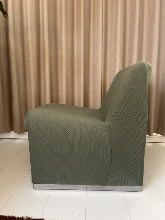 Image 1 of Artifort Alky