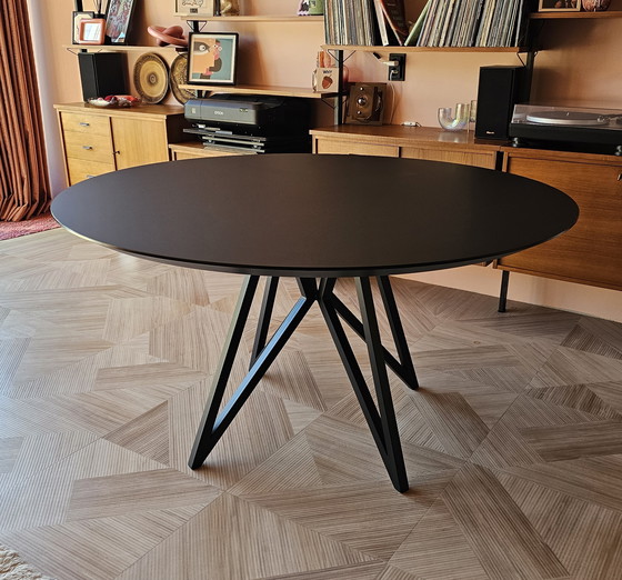 Image 1 of Studio Henk Round Dining Table 140 cm HPL Fenix
