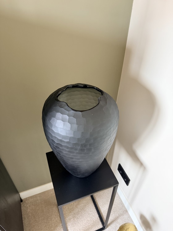 Image 1 of Bombyxx Jiminy L vase Green Gray 45 cm – designer vase