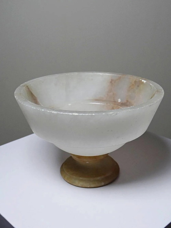 Vintage Italian Alabaster Bowl on Stand, White and Beige, 1960s., Stone (photo 4 of 11)