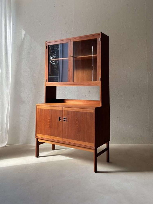 Vitrine en teck armoire murale 1960s vintage design Suède