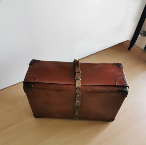 Image 1 of OLD SUITCASE / BIN - YEAR 1930