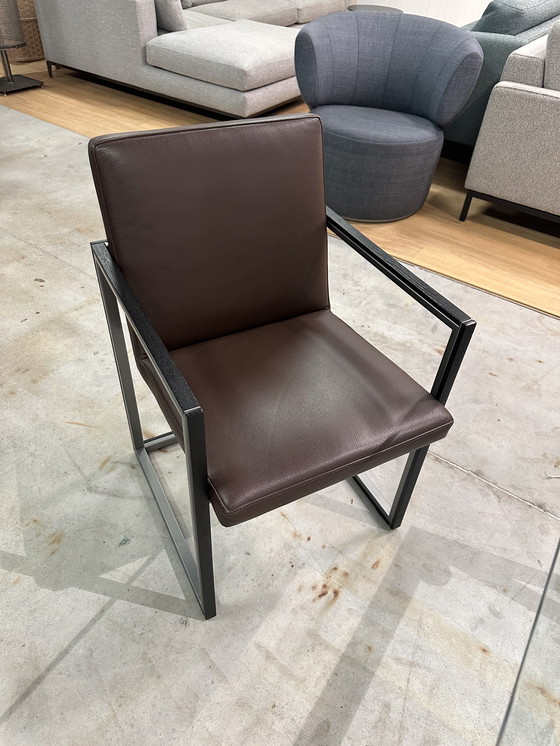 Image 1 of ZGAN Table de salle à manger Leolux Window + 4 chaises