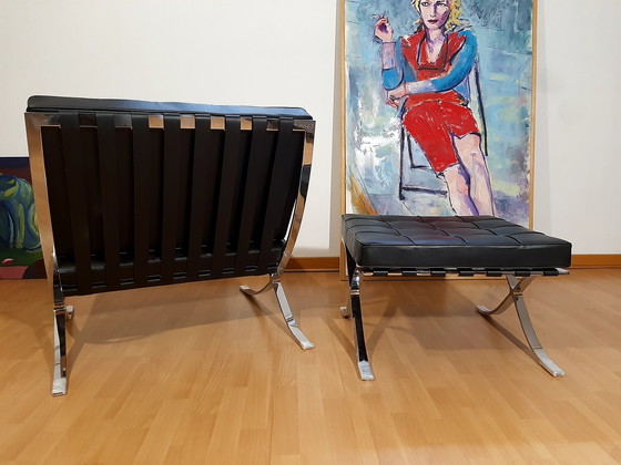 Image 1 of Knoll Set Barcelona New-Never Used Black Leather Design by Ludwig Mies Van Der Rohe and Lilly Reich (1929)