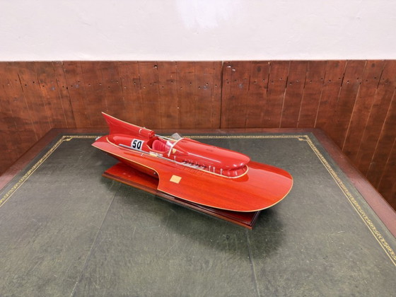 Modello di Barca Ferrari Hydroplane con Certificato – Oggetti decorativi, Pelle, Metallo (photo 2 of 18)
