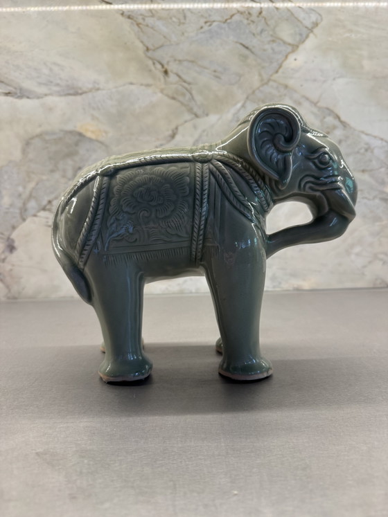Elefante de cerámica celadón de Siam antiguo – Siam Celadon, Objetos decorativos, Ceramic (photo 4 of 11)