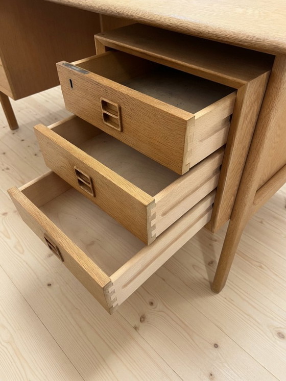 Eikenhouten directiebureau door Arne Vodder van Brouer Møbelfabrik, Denemarken, jaren 60 – Wood (photo 14 of 16)
