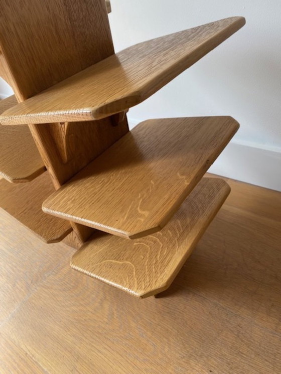 Image 1 of Bibliothèque brutaliste en chêne du milieu du siècle