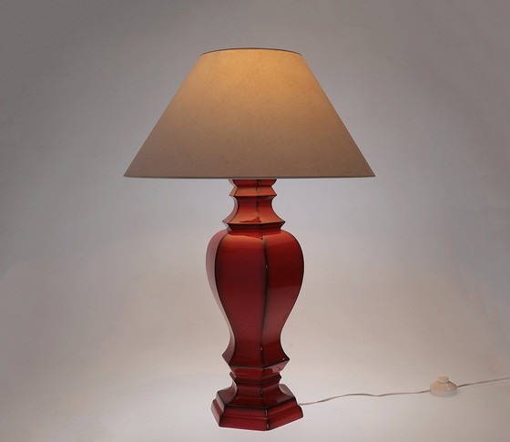 Image 1 of Grand pied de lampe en faïence rouge de Chinoiserie