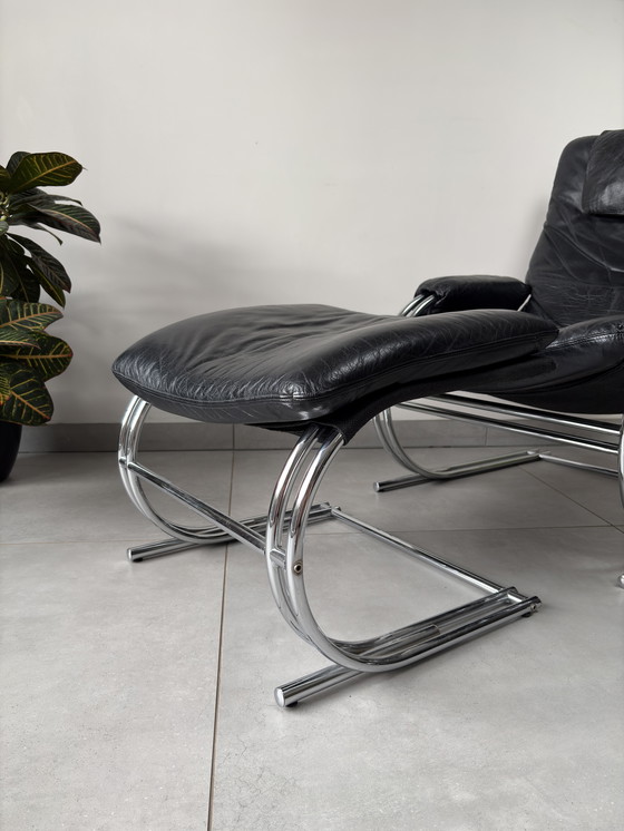 Image 1 of Vintage Bauhaus Loungestoel met Ottoman