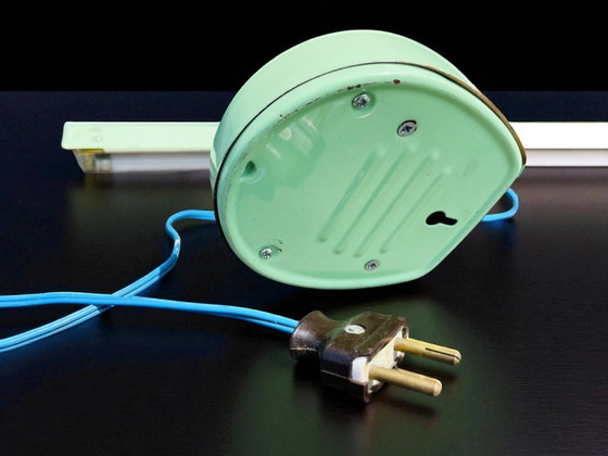 Image 1 of Mid Century Modern fluoreszierende retro grüne Schreibtischlampe
