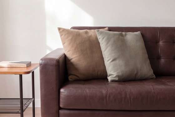 Image 1 of Canapé Robin Day Club 3 places + pouf | 1962 | Classique du design