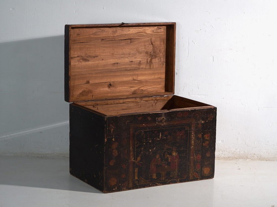Baule antico dipinto in legno di pino – Cina, circa 1900 – Armadi contenitori, Iron (photo 21 of 40)