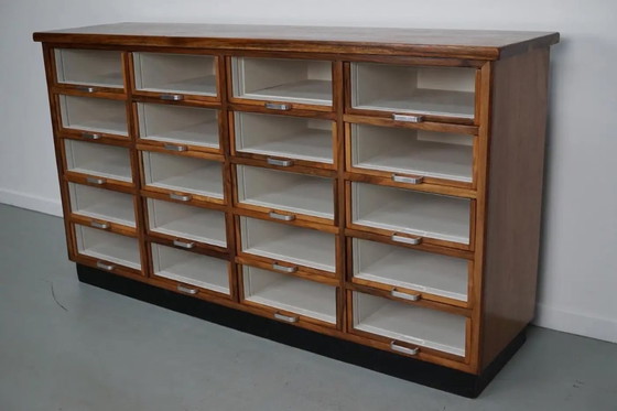 Image 1 of Vetrina/mobiletto da merceria olandese vintage in noce, anni '50