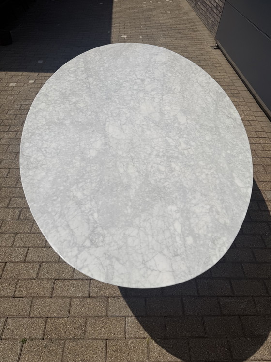 Original Oval Florence Knoll Dining Table (244x137cm) Carrara New condition!! – Chrome, Marble (photo 6 of 15)