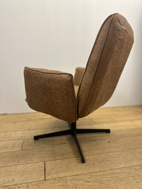 Image 1 of Poltrona Lugo in microfibra cognac