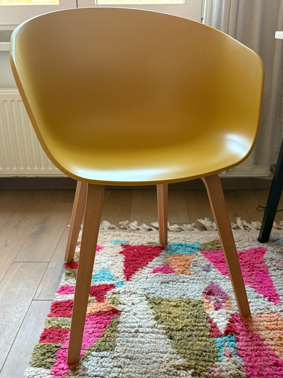 Hay About A Chair
AAC22 – Dining chairs, Plastic, Wood (photo 2 of 9)