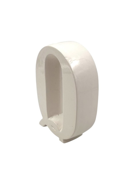 Image 1 of Space age white Q letter shaped ceramic solifleur vase, Marcel Radureau France ca. 1970