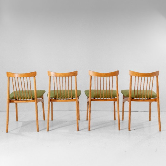 1x Vier Mid-Century Modern Italiaanse Houten Eetkamerstoelen in de Stijl van Ico Parisi – Skai (photo 5 of 14)