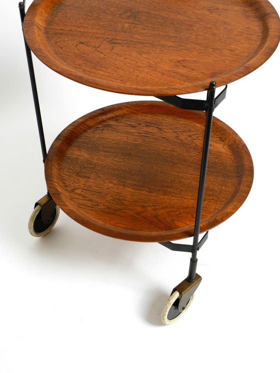 Image 1 of Schöner klappbarer Mid-Century Modern Servierwagen mit abnehmbaren Teak Pagholz Tabletts