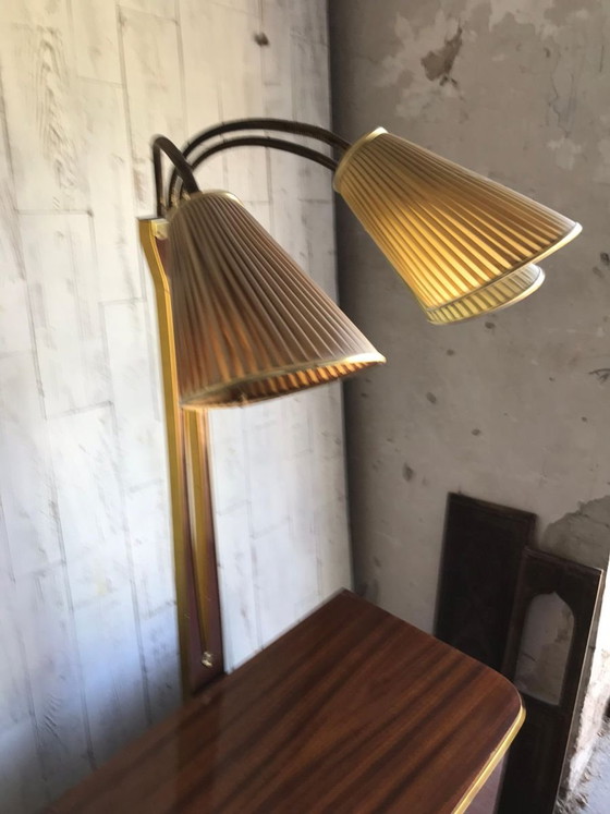 Meuble bar en noyer style Art Déco avec lampe, années 1950 – Laiton (photo 9 of 11)