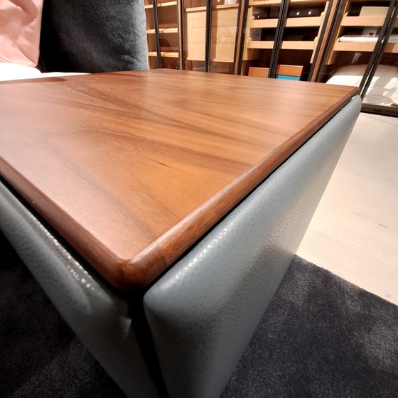 Image 1 of Comodino Poltrona Frau Moondance (set da 2)