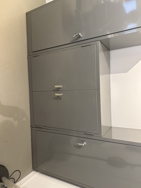 Image 1 of Gispen Stijl Kast Laag con ranura