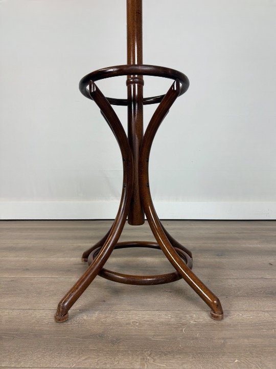 Image 1 of Vintage coat rack Thonet