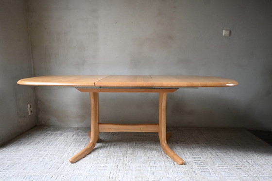 Ausziehbarer skandinavischer ovaler Esstisch aus den 70er Jahren, Esstische, Holz, Beige (Foto 7 von 15)