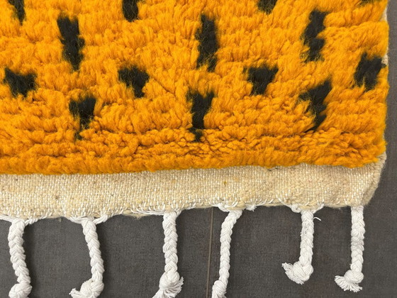 Image 1 of Tappeto Beni Ouarain fatto a mano - 309 cm x 204 cm