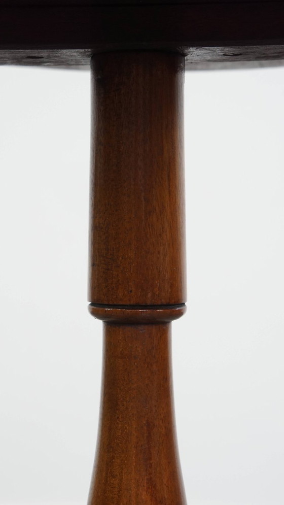 Image 1 of Antique English side/ wine table from the late 19th century with a single piece top