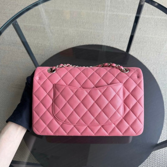 Image 1 of Borsa Chanel Classic Flap Medium - Caviar 25CM in pelle di vitello martellata trapuntata rosa con finiture dorate Serie 28