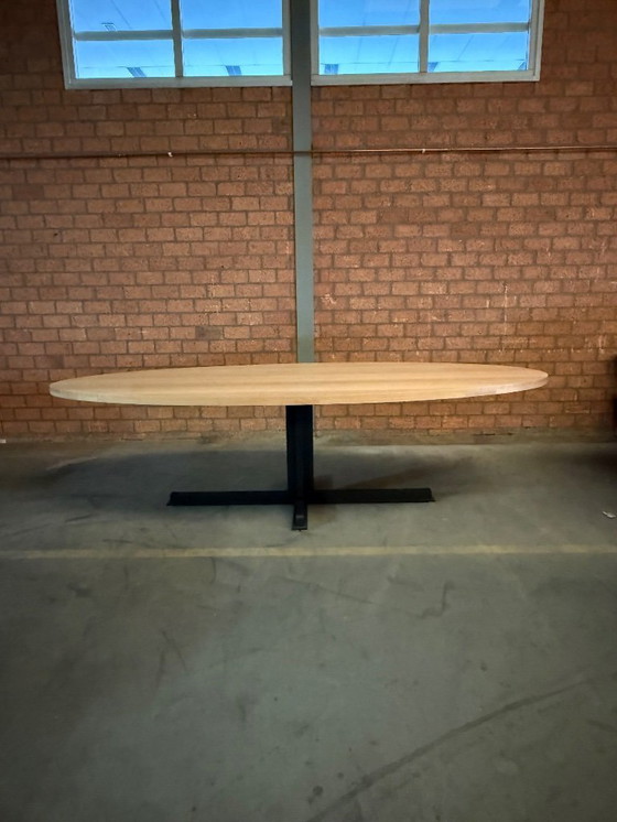 Image 1 of Qliv Cross dining table 280X120cm