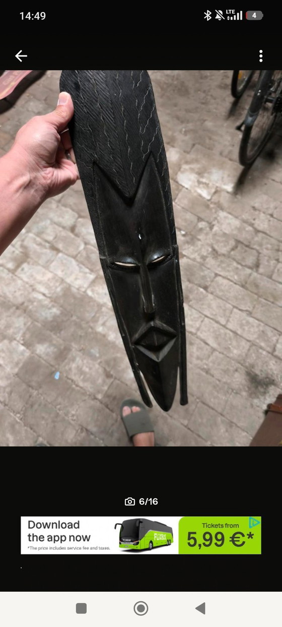 Image 1 of masques africains