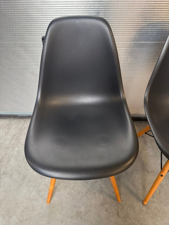 Image 1 of 4x Vitra DSW Stuhl schwarz