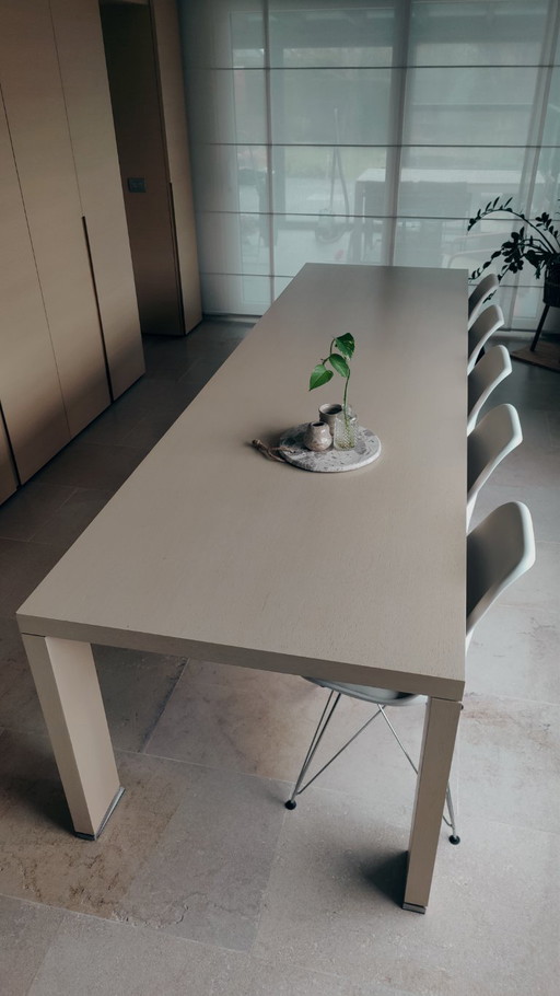 Tavolo in legno impiallacciato 3 metri