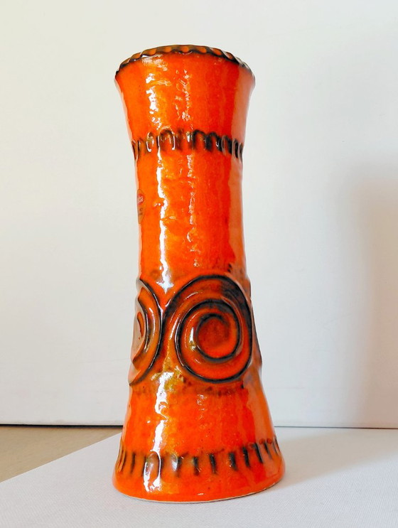 Vintage Jasba Keramik Vase, With Spiral Relief WGP 1970s – Ceramic (photo 9 of 13)