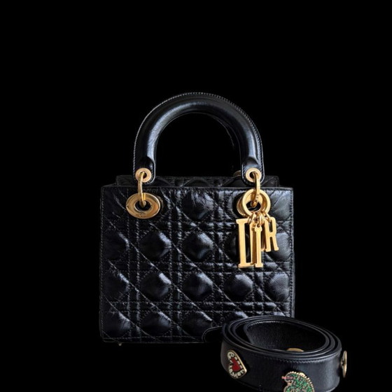 Image 1 of DIOR LADY SMALL - CANNAGE GEGLAZUURD KALFSLEER ZWART MET GOUDEN BESLAG