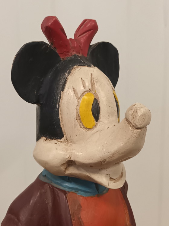 Image 1 of Statue de Minnie Mouse en bois vintage